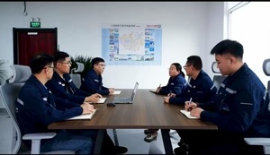 เครื่องลดความชื้นอุตสาหกรรมแบบตั้งพื้น 240 ลิตร/วัน สำหรับโรงเรือน โกดัง โรงงาน และพื้นที่เชิงพาณิชย์ - Product Image 6