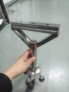 Подгонянная подошва для обуви, оборудование для окрашивания краской, производственная линия для распыления ТПУ, ПВХ, ЭВА-подошвы - Product Image 6