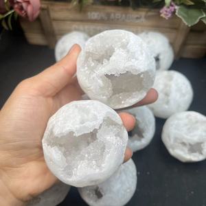 Bán buôn Chất lượng cao tinh thể tự nhiên rõ ràng thạch anh Sphere với geode cụm để trang trí - Product Image 1