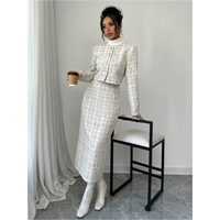Ensemble Deux Pièces pour Femme : Veste en Tweed à Manches Longues et Jupe Trapèze Imprimée pour la Saison d'Automne