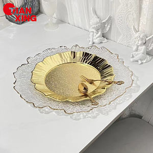 تزيينات طاولات حفلات الزفاف Tianxing أطقم أطباق مقاس 13 بوصة طبق العشاء من الأكريليك طبق بلاستيكي بحافة ذهبية أطباق صغيرة - Product Image 1