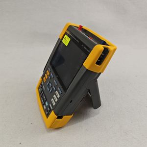 Osciloscopio Portátil Color ScopeMeter 190-102-III, 100 MHz, 2 Canales, 1.25 GS/s, III 1000V / IV 600V - Product Image 3