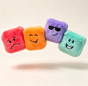 Jouet en peluche cube super doux avec rembourrage en maltose, visage mignon, anti-stress sensoriel, vente en gros - Product Image 5