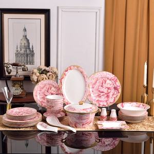 Vajillas de Porcelana de Lujo Nórdicas al por Mayor para Decoración del Hogar - Product Image 4