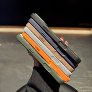 Fundas de Lujo para <span class=keywords><strong>iPhone</strong></span> 15 16 17 12 <span class=keywords><strong>13</strong></span> <span class=keywords><strong>Pro</strong></span> <span class=keywords><strong>Max</strong></span> 14 15 Plus con Botón Integrado para Cámara, Tacto de Piel, Carga Magnética Inalámbrica - Product Image 5