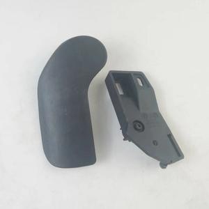 Manija de Capó Volkswagen 18G823633 Negra de PP, Pieza de Repuesto para Capós de Motor Bora - Product Image 3