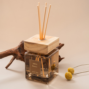 Aikun Square XL <b>Reed</b> <b>Diffuser</b> Gold Foil Logo Stripe Gift Box Any Scent Long Lasting Low MOQ Fast Response for Brand Startup - Product Image 3