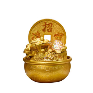 Fontaine décorative de bureau en forme de crapaud doré avec lumière et fonction humidificateur pour le bureau ou la décoration d'étude - Product Image 5