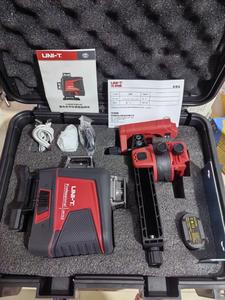 UNI-T LM576LD เครื่องวัดระดับเลเซอร์แบบเส้นตัดแนวนอนและแนวตั้ง 3 มิติ สีเขียว ควบคุมด้วยรีโมท - Product Image 4