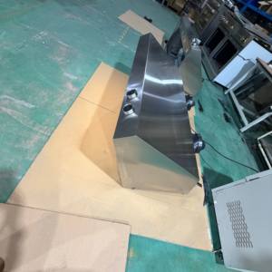 Campana Extractora para Barbacoa de 48 Pulgadas y 1800 CFM, Controles Digitales con Pantalla Táctil, Filtro de Deflector, Conducto de Chimenea, Motores Dobles - Product Image 4