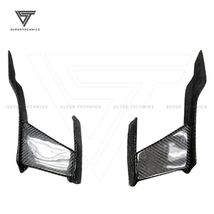 Alerones Delanteros Personalizados de Fibra de Carbono para BMW Serie 4 F82 M4 2014-2018, Estilo Mad - Product Image 1