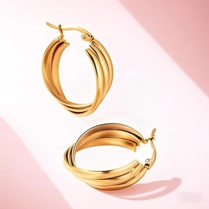 ต่างหูห่วงบิดเกลียวหลายชั้น |   สแตนเลสสตีลชุบทอง 18K PVD ดีไซน์ทันสมัยสำหรับผู้หญิง |   ป้องกันการแพ้และกันน้ำ - Product Image 2
