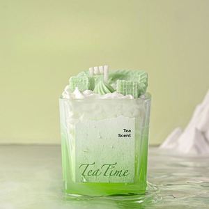 Vela Aromática Cuadrada de Cristal, Diseño de Pastel Verde, para la Hora del Té, Decoración para el Hogar - Product Image 1