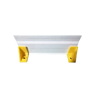 Poutre de soutien en plastique renforcé de fibre de verre pultrudé pour la construction de cages de mise bas dans les élevages de porcs - Product Image 6