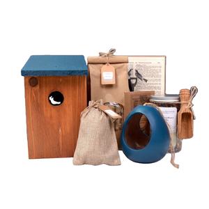 Cet ensemble cadeau de jardin unique, bleu foncé, peut être placé au sol ou accroché au mur, et est parfait pour la décoration de jardin. - Product Image 1