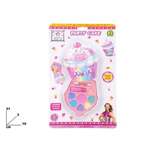 ชุดแต่งหน้าเค้กปาร์ตี้ 7 สี พร้อมลิปกลอสสำหรับเด็กเล่นของเล่นเสริมสวย - Product Image 1