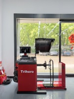 Équilibreuse de roues pour camions lourds Trihero TH-CB1200, jantes de 13 à 24 pouces, charge maximale 150 kg, moteur 500 W, pour la réparation de véhicules commerciaux
