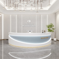 Comptoir de réception incurvé à LED pour salon de beauté blanc, simple et moderne, pour entreprise, magasin de vêtements, studio de yoga, caissier