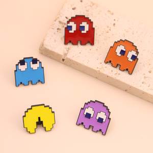 Broche en métal noir teint en gros de conception de bouton de <span class=keywords><strong>dessin</strong></span> <span class=keywords><strong>animé</strong></span> mignon épinglettes en émail doux - Product Image 2