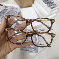 Assortiment en gros de montures de lunettes pour femmes, montures de lunettes œil-de-chat pour tous les types de visage, montures optiques mixtes en acétate pour hommes