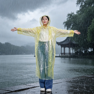 Imperméable jetable en PE, pack combo multicolore, veste de pluie imperméable à capuche pour adulte, à usage unique, couleurs assorties pour l'extérieur - Product Image 2