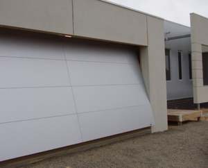 <span class=keywords><strong>Porte</strong></span> de <span class=keywords><strong>garage</strong></span> moderne en acier noir coupe-vent finition villa avec design en polymère et panneau à bascule - Product Image 2