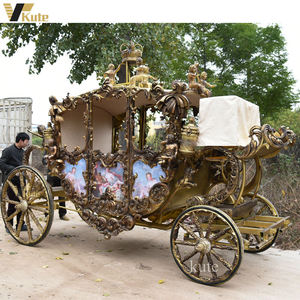 Chariot de Mariage Style Royal le Plus Vendu, Élégante Voiture à Chevaux pour Visites Touristiques - Product Image 5