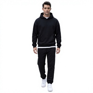 Conjunto Deportivo Informal con Capucha para Hombre, Color Negro Sólido, 100% Algodón, Transpirable, Corte Regular, para Otoño - Product Image 1
