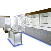 Aménagement intérieur de magasin de téléphonie mobile, présentoir en bois pour accessoires de téléphonie mobile, magasin d'électronique