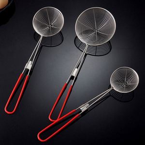 1 pièce Mini écumoire à frites en acier inoxydable à long manche, petite passoire à mailles, cuillère-filtre, ustensile de cuisine en métal - Product Image 5