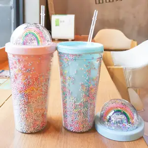 Botol Air Plastik Pelangi Wanita, Kreatif Baru 2022 Mode Kapasitas Besar Kawaii Botol Air Sedotan