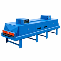 Ligne de production de pulvérisation automatique de peinture UV pour panneaux en bois avec système de dépoussiérage et équipement de pulvérisation