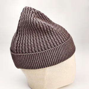 Gorro de Invierno de Punto <span class=keywords><strong>FINDO</strong></span> con Logotipo Bordado Personalizado, Nuevo Diseño, Color Sólido, 100% Algodón, Impermeable, Multipanel, para Hombre y Mujer - Product Image 3