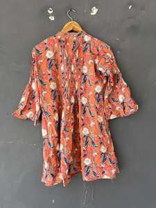 Vestido Kurti Hecho a Mano 100% Algodón Ecológico Lavable con Estampado Floral Digital Étnico para Mujer, Cuello en V, Manga 3/4, Silueta Trompeta - Product Image 4