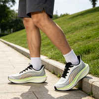 Chaussures de course légères personnalisées avec logo pour hommes, semelle intermédiaire à amorti souple, empeigne en mesh respirant, chaussures décontractées pour la marche