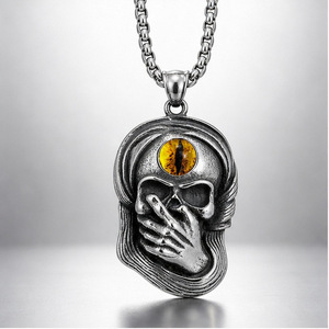 Yunnique – collier tête de mort Evil Eye en acier inoxydable, pendentif unisexe, bijoux, cadeau pour hommes et femmes, design géométrique, serti de pierres - Product Image 1