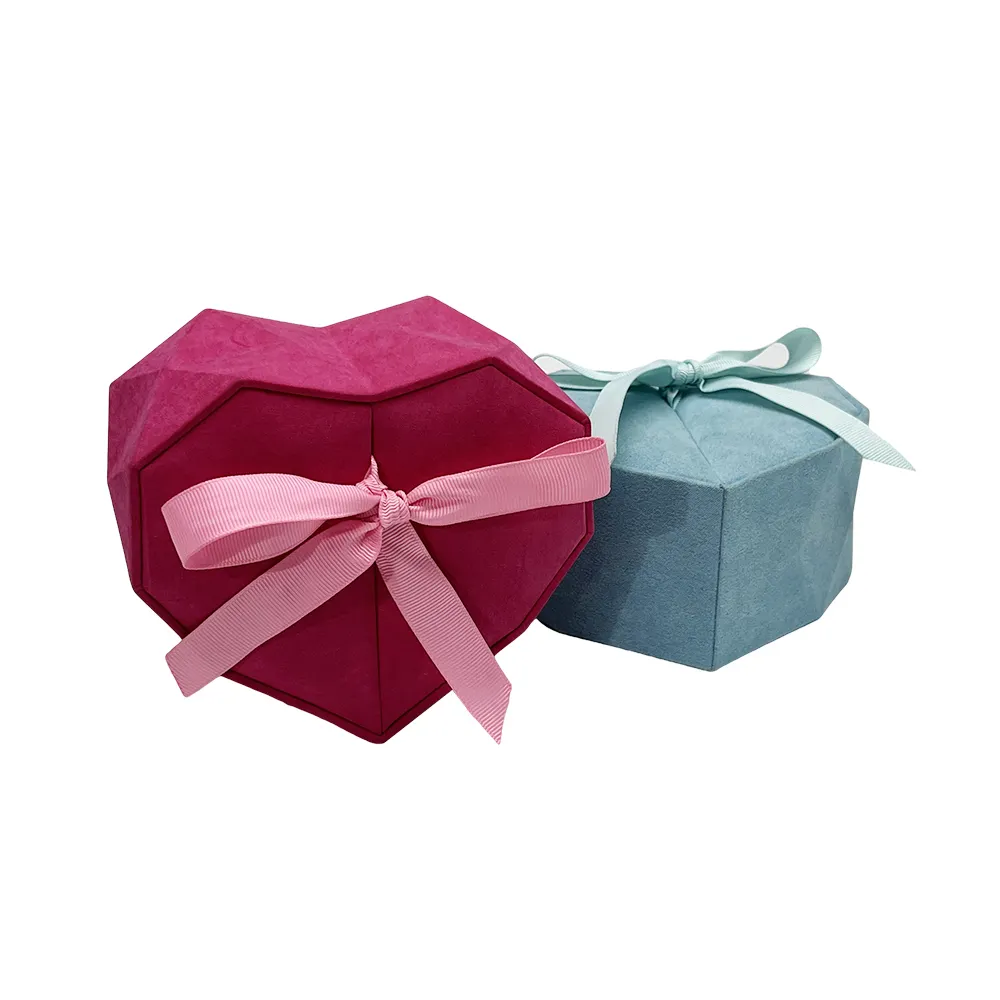 Confezione regalo fatta a mano a forma di amore dal design speciale confezione regalo con stampa del logo set di scatole imballaggio di carta di lusso rotondo all'ingrosso