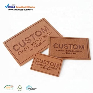 Étiquettes en cuir PU personnalisées avec logo en relief à coudre pour chapeaux et sacs – Fabricant d'accessoires - Product Image 1