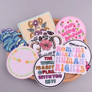 Écussons brodés personnalisés thermocollants pour vêtements, marques de vêtements, chapeaux, patchs de logo de créateur, broderie sur tissu sergé - Product Image 1