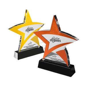 Trofeo de cristal Pinming Nuohao con estrella de cinco puntas, grabado personalizado para premios y regalos empresariales - Product Image 3