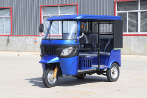 Motocicleta <span class=keywords><strong>de</strong></span> Pasajeros <span class=keywords><strong>de</strong></span> Tres Ruedas Motorizada, Popular, <span class=keywords><strong>de</strong></span> Gasolina, Tuk-Tuk, Motor <span class=keywords><strong>de</strong></span> 200cc, 6 Pasajeros, Certificación CE, Hecho en China - Product Image 3