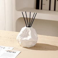 Diffuseur de parfum de luxe en céramique, nouveau design 2026, vente en gros, flacon vide, verre mat blanc, flacon de recharge, cylindre, flacon à roseaux aromatiques