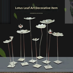 Ornement artistique en forme de feuille de lotus en acier inoxydable, sculpture en métal poli pour la décoration de jardin extérieur - Product Image 1