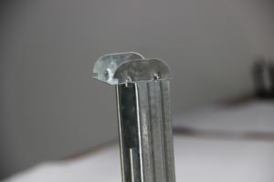 Cadre en treillis métallique facile à ajuster avec <span class=keywords><strong>connexion</strong></span> de quille supérieure en acier léger en acier galvanisé pour la construction et l'<span class=keywords><strong>immobilier</strong></span> - Product Image 6