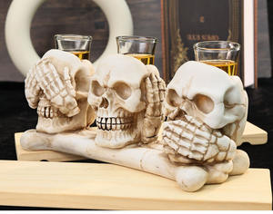 Support en verre de squelette en résine pour Halloween Inspiré vintage Ne dites pas Ne regardez pas N'écoutez pas Porte-gobelet à <span class=keywords><strong>vin</strong></span> unique en forme de crâne - Product Image 5