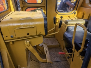 Bulldozer CAT D7G Usado Original de Japón, Bien Mantenido, Listo para Trabajar - Product Image 2