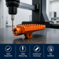 Repose-pieds de moto usinés sur mesure en acier inoxydable/alliage d'aluminium 6061 anodisé orange, usinage CNC 4 axes, approvisionnement en gros