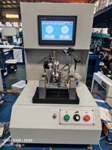 Machine d'équilibrage à courroie pour rotors de moteurs de drones UVA, capable de supporter une charge de 0,5 kg pour des rotors d'un diamètre de 160 mm ou moins. - Product Image 5