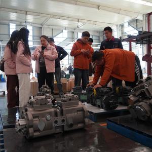 Bomba Hidráulica K3V63 K3V63DT para Excavadora DH150-7 XE135 R130-5 R150-7 EC140 XE150 CLG150 CLG915 SK135 TB1135 JCB130 JCB160 - Product Image 5