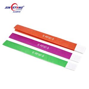 Impresión personalizada E-friendly Pulsera de papel RFID de diferentes tamaños para eventos - Product Image 5
